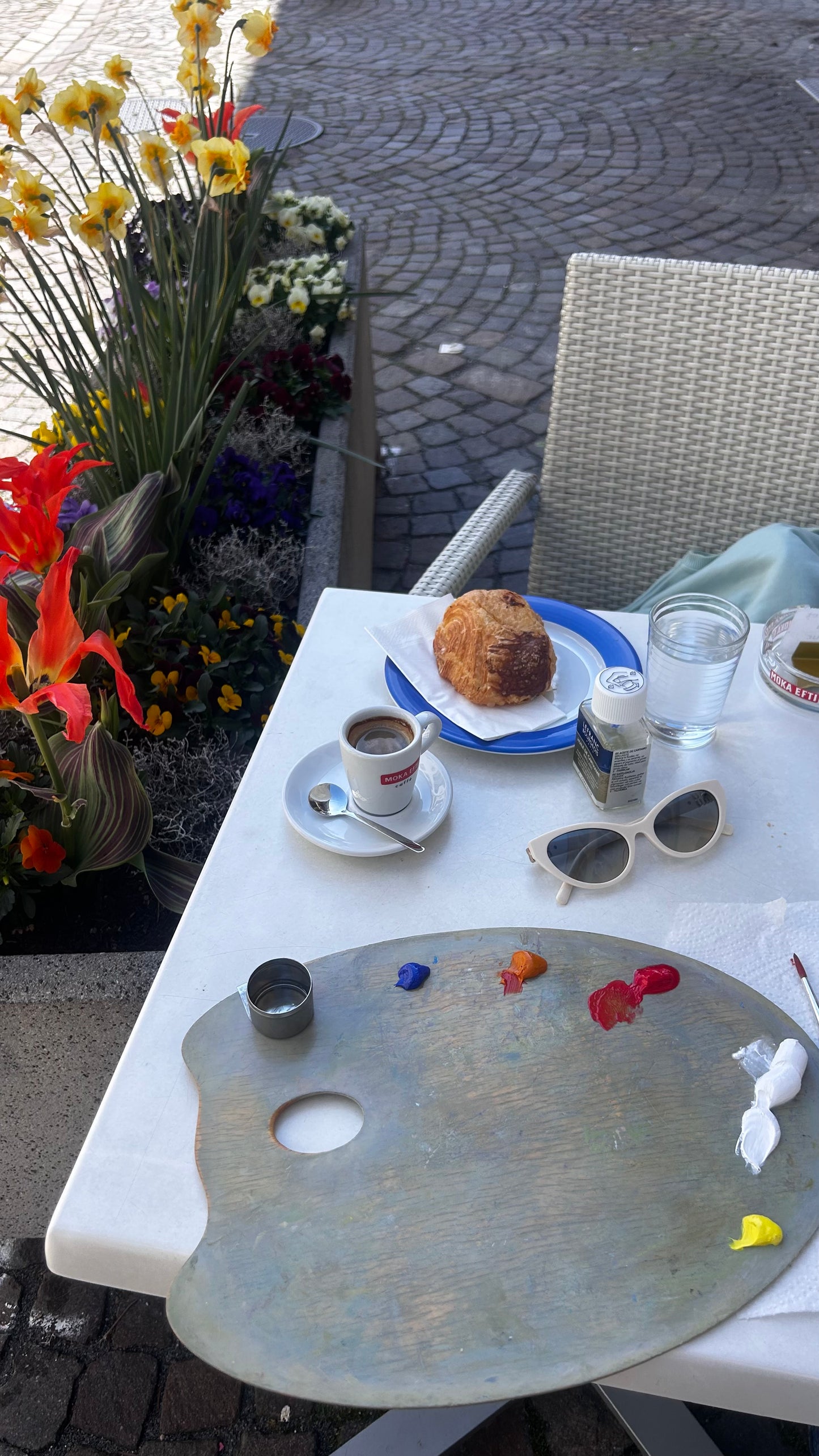 Morning croissant, Chez Vincent, 9.04.2026. 25x30 cm