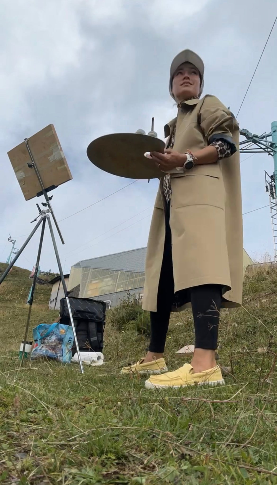 *Photos from my plein air sessions. And you can send me for ☕️ >